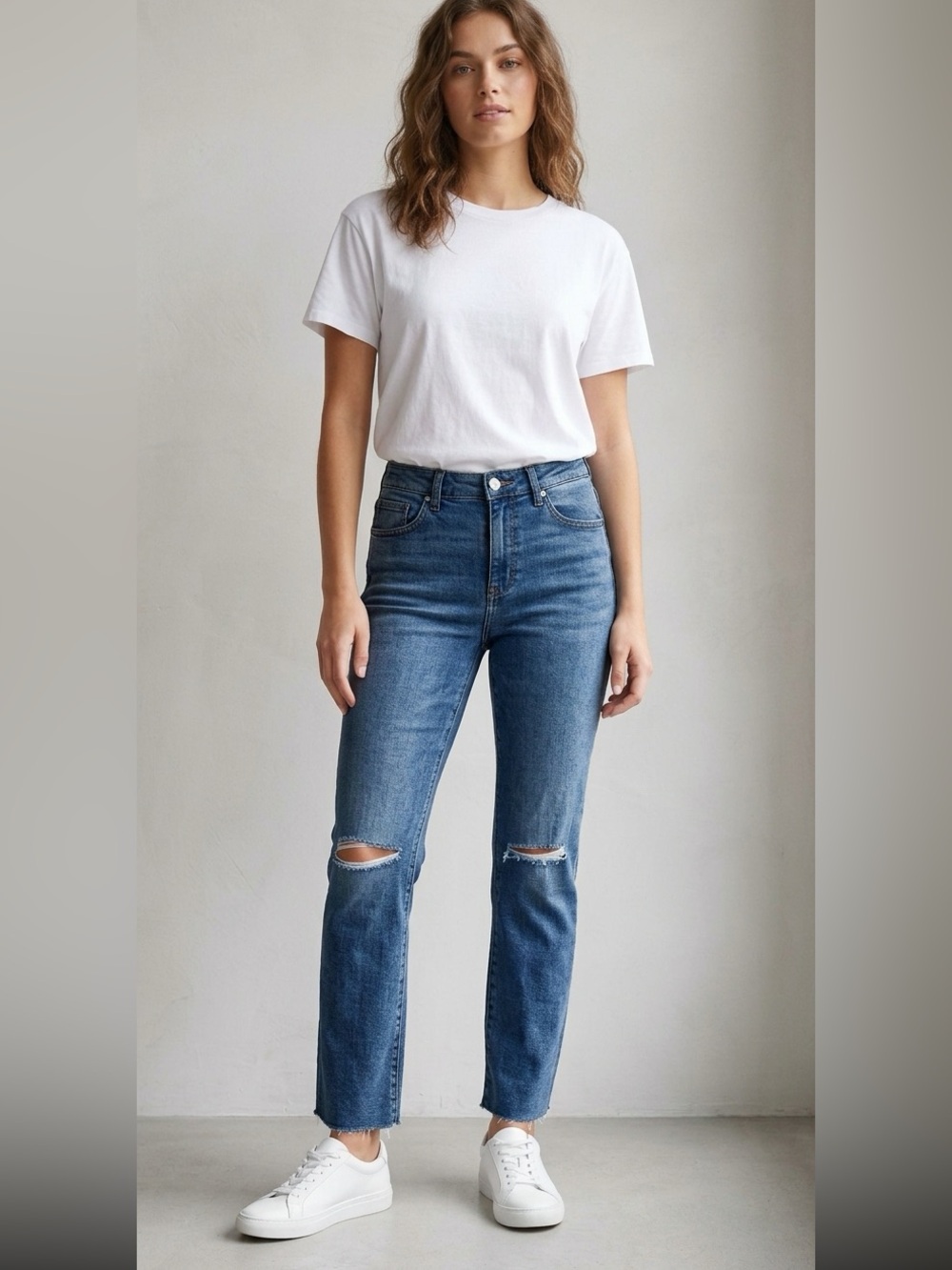 1822 Denim High Rise Straight Leg Jeans With Knee Slits - Size 4